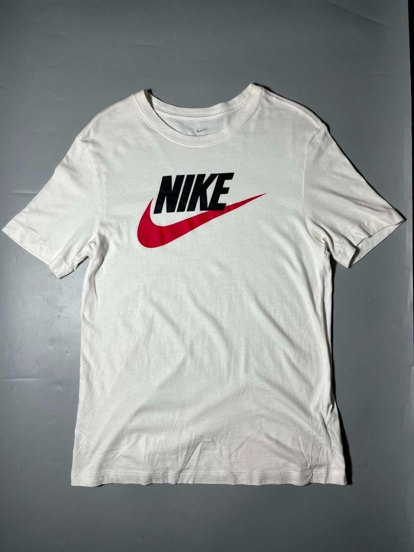 NIKE TEE (Category: Formal Shirts) located in General Santos City (Dadiangas). Submitted by arjay_genita (Listing ID 1463383332, Image 1). Description: Nike Tee ‼️Size Large (20/28) ‼️Excellent condition ‼️Color rate 9.5./10 ‼️Need Wash.