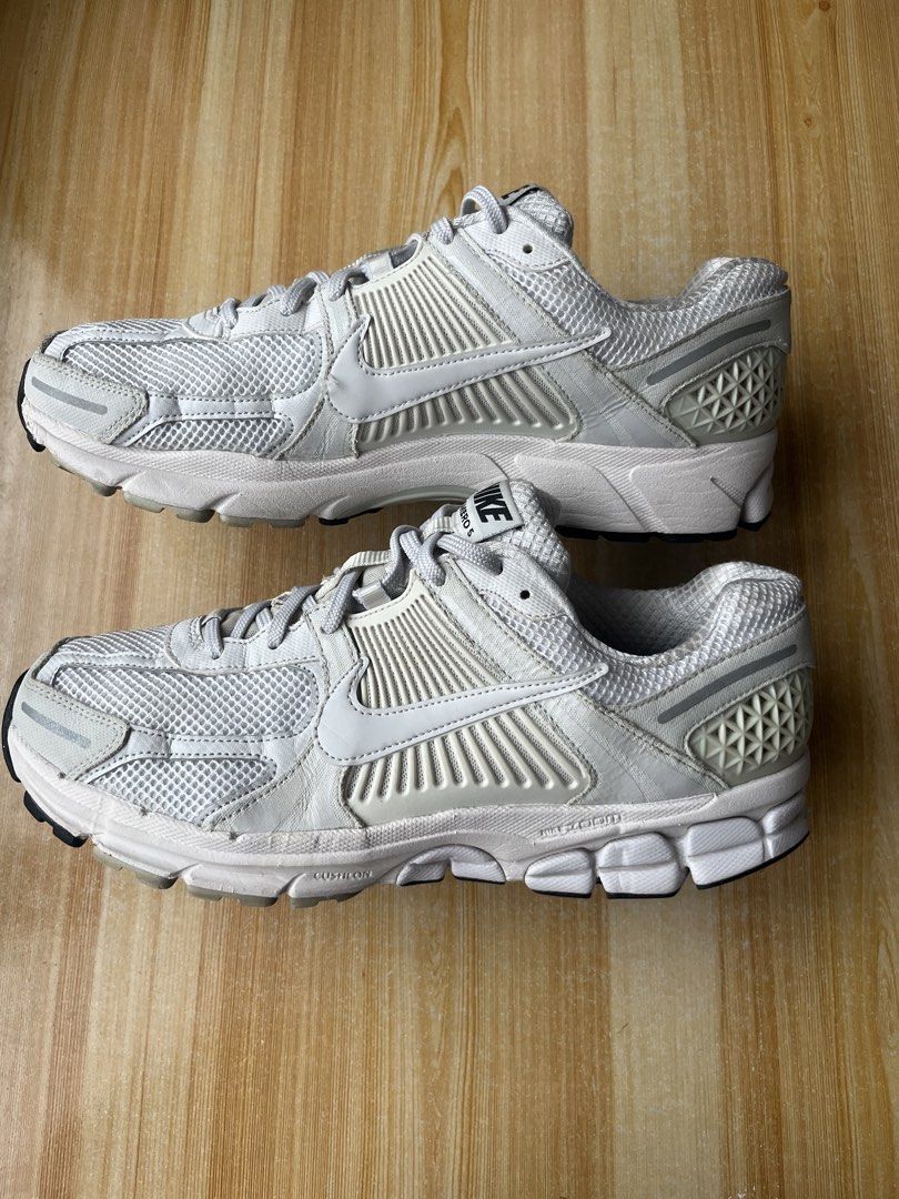 nike vomero mens size 12 (Category: Sneakers) located in Cebu City. Submitted by fierce.vincent (Listing ID 1463478742, Image 2). Description: nike vomero mens 12 us mens / uk 11 / eur 46 excellent condition no solesep no heeldrag 2200 + sf.