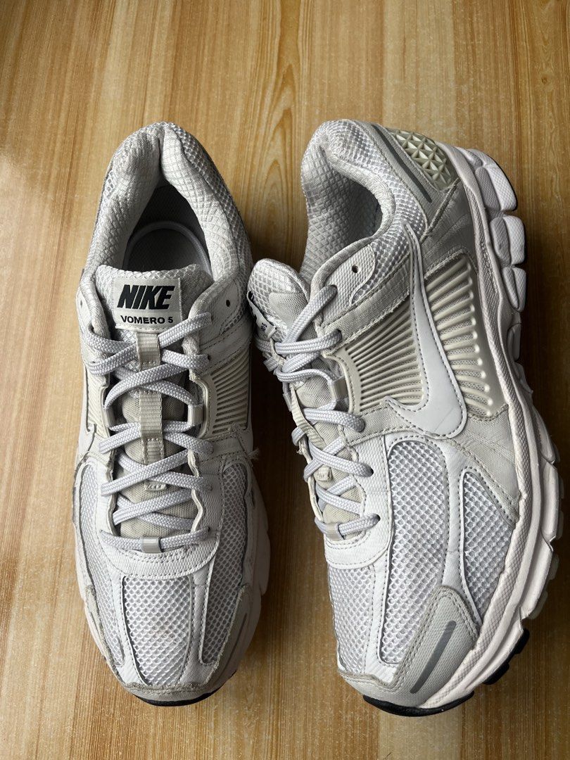 nike vomero mens size 12 (Category: Sneakers) located in Cebu City. Submitted by fierce.vincent (Listing ID 1463478742, Image 3). Description: nike vomero mens 12 us mens / uk 11 / eur 46 excellent condition no solesep no heeldrag 2200 + sf.