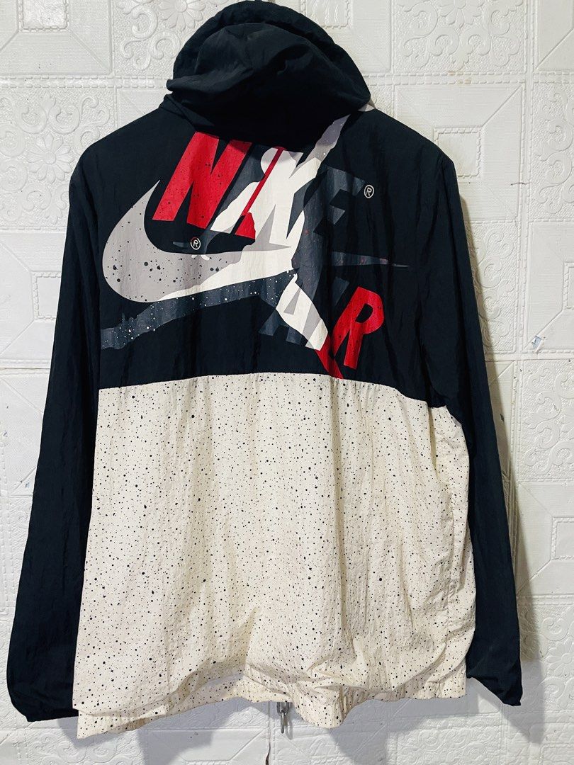 Nike x jordan windbreaker (Category: Coats, Jackets and Outerwear) located in Cebu City. Submitted by jc_thrifts96 (Listing ID 1463392175, Image 3). Description: Nike x jordan windbreaker Size xl ontag 25x30 dimes.
