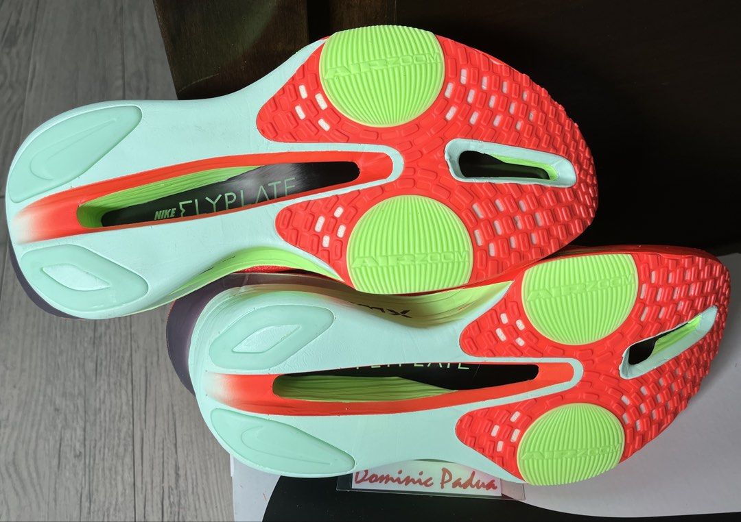Nike Zoom AlphaFly 3 (Category: Dress Shoes) located in Paranaque City. Submitted by donhoanlimitedph (Listing ID 1463348717, Image 2). Description: Nike Zoom AlphaFly 3 size 10 US — 10,500 only BELOW SRP @14,495 BNEW never fitted .