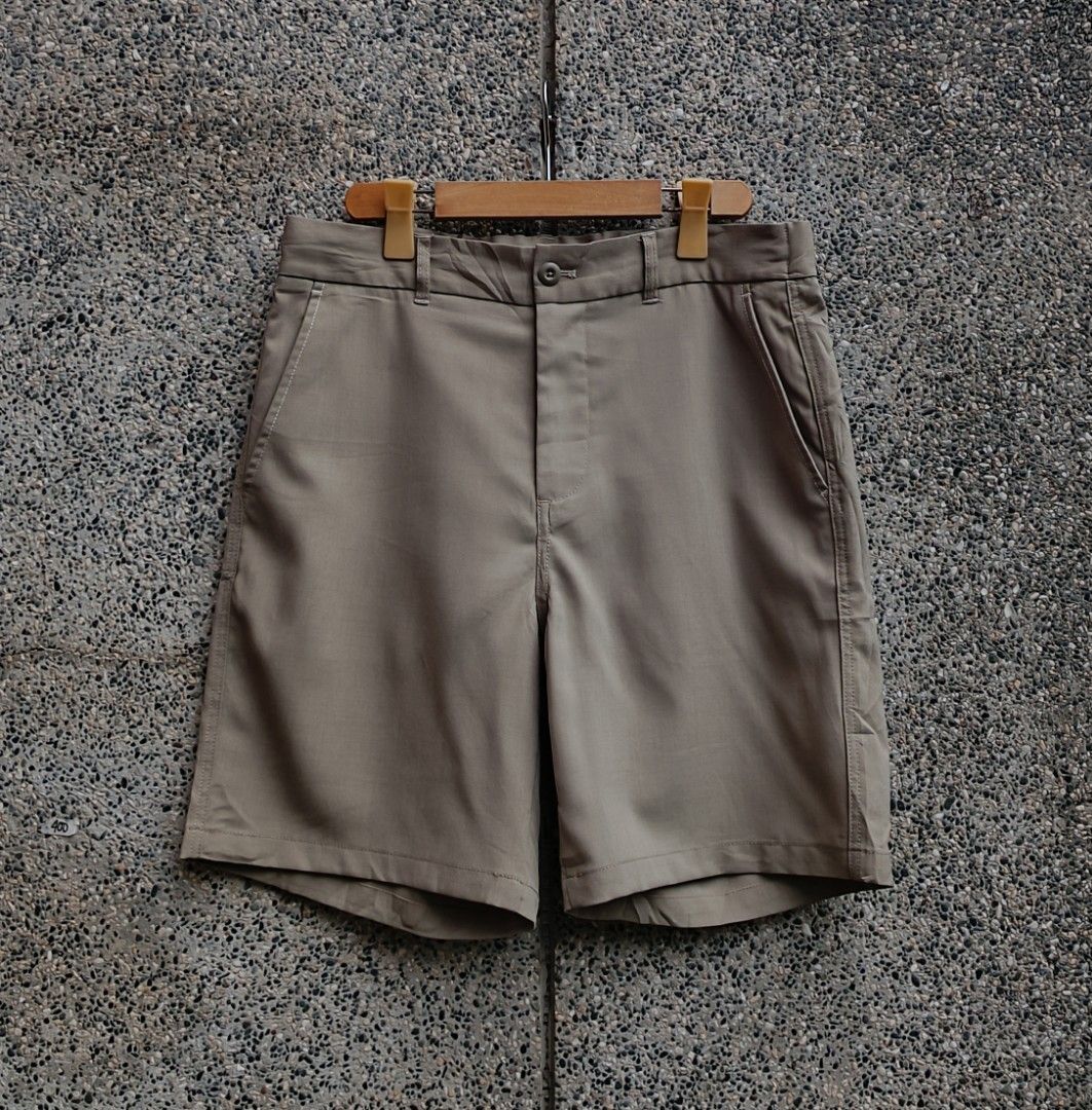 Niko And ... Tech Linen Short (Category: Shorts) located in Davao. Submitted by st333tcartel (Listing ID 1463374188, Image 1). Description: Medium Waist 32 Length 19.5 Leg opening 11.5.