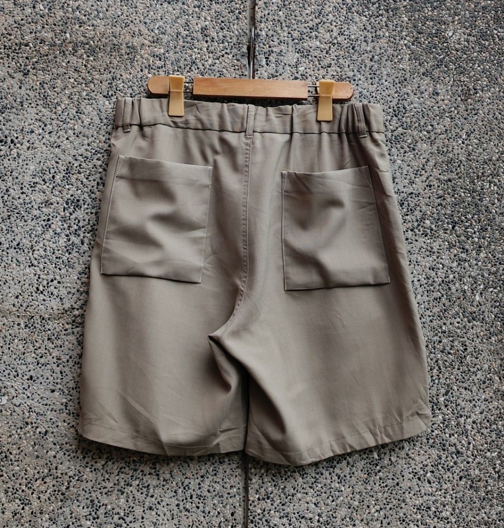 Niko And ... Tech Linen Short (Category: Shorts) located in Davao. Submitted by st333tcartel (Listing ID 1463374188, Image 2). Description: Medium Waist 32 Length 19.5 Leg opening 11.5.