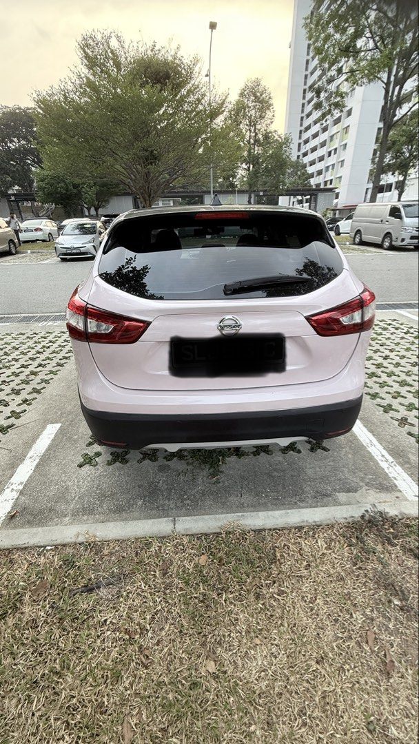 Nissan Qashqai 1.2 DIG-T Premium (A) (Category: Used Cars) located in Singapore. Submitted by antares111 (Listing ID 1463495603, Image 3). Description: Comes with servicing records Recently replaced entire aircon system less than 6 months New Compressor, Condensor and Coiling coil Start stop battery 10 inch high specs Android display Many other wear and parts replaced as well with records. Car is wrapped in pink wrap for a year only. Original dar