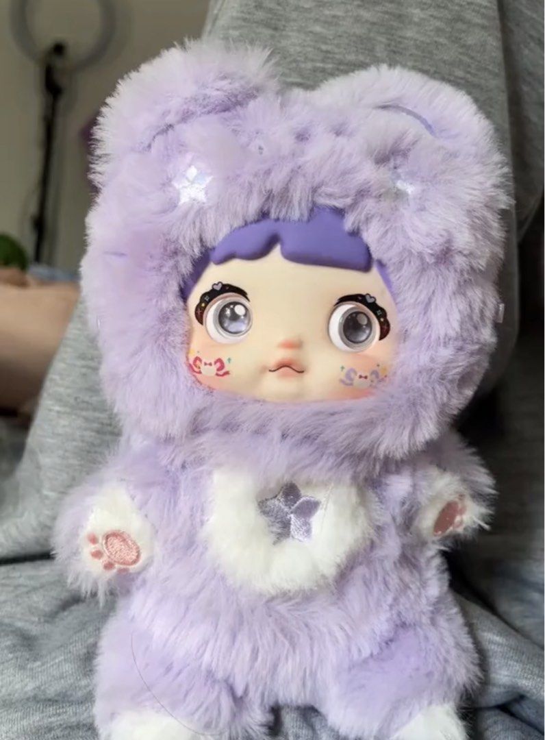 Nommi - Purple (Category: Designer & Blind Box Toys) located in Talavera. Submitted by rakel_solenn (Listing ID 1463360735, Image 1). Description: Well loved Nommi. Hard to let go, but need funds. Complete with card and box. Will send more details if you’re interested, just drop a message .