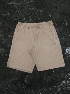 (Category: ) located in . Submitted by thriftxside (Listing ID 1463452046, Image 1). Description: .