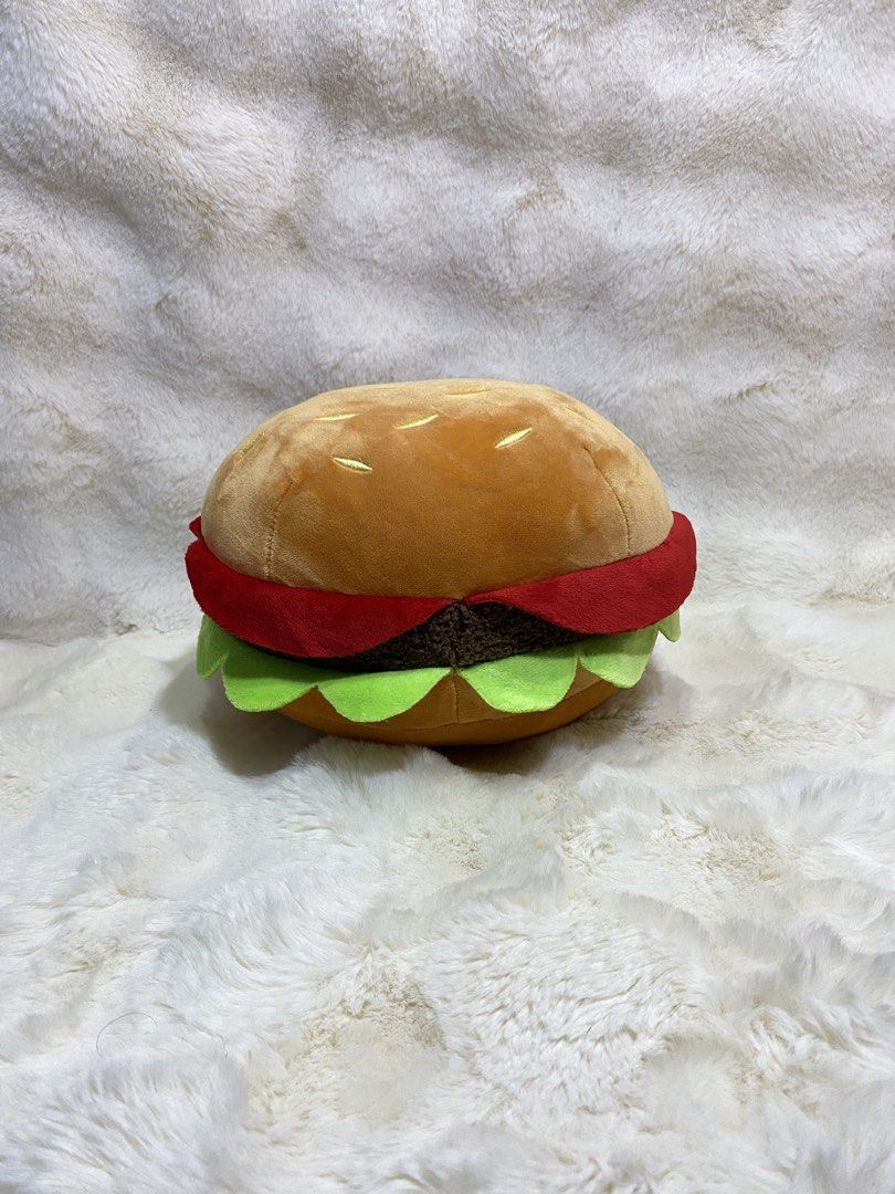 Ocean Park Hongkong’ Burger plush (Category: Plushies & Soft Toys) located in Kalibo. Submitted by ollie_stuffshop (Listing ID 1463555474, Image 2). Description: 18cm x 23cm Before you send your inquiries: ❗️Last Price is already posted ❗️Manage your expectations, WYSIWYG ❗️May need washing ❗️Dropoff is every Wednesday & Sunday.
