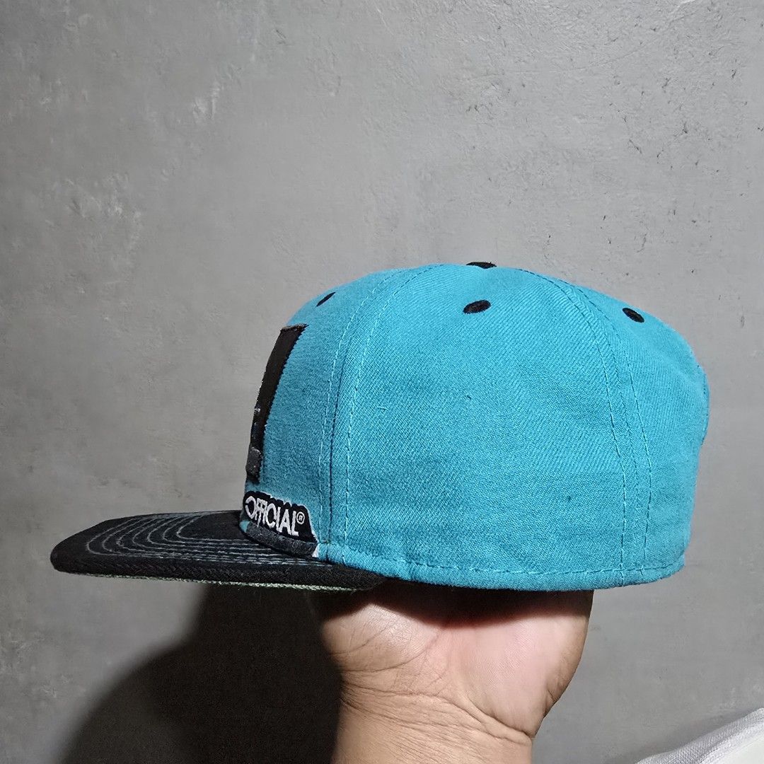 Official x California Republic Snapback Cap (Category: Caps & Hats) located in Quezon City. Submitted by SuotKalyeManila (Listing ID 1463343269, Image 3). Description: Manage your expectations ukay ukay caps po ito at hindi po brand new pero minsan mga flaws pero wearable naman ang presyo po ay depende sa kondisyon ng cap Condition: Excellent Size: One Size Fits All Color Rate: 9.5/10 Issue:Small Ink Stain in Front brim not too visible Laba na po