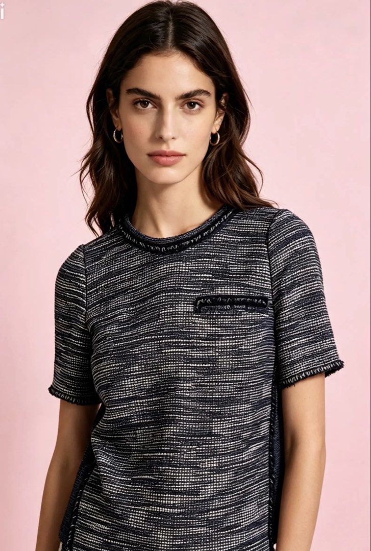OLIVES DE OLIVES (Category: Blouses) located in Davao. Submitted by sart0ria85 (Listing ID 1463346524, Image 2). Description: A tweed blouse of gray and blue gray. Label details are removed. MADE IN KOREA🇰🇷 XSMALL. Size 2 EXCELLENT CONDITION (98/100).