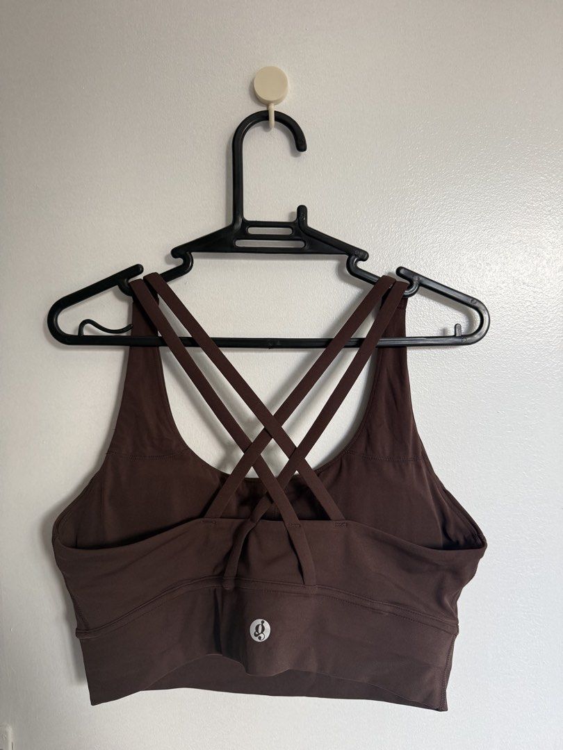 Omgo Sports Bra (Category: Activewear) located in Muntinlupa City. Submitted by ydumali (Listing ID 1463327779, Image 3). Description: Used once .