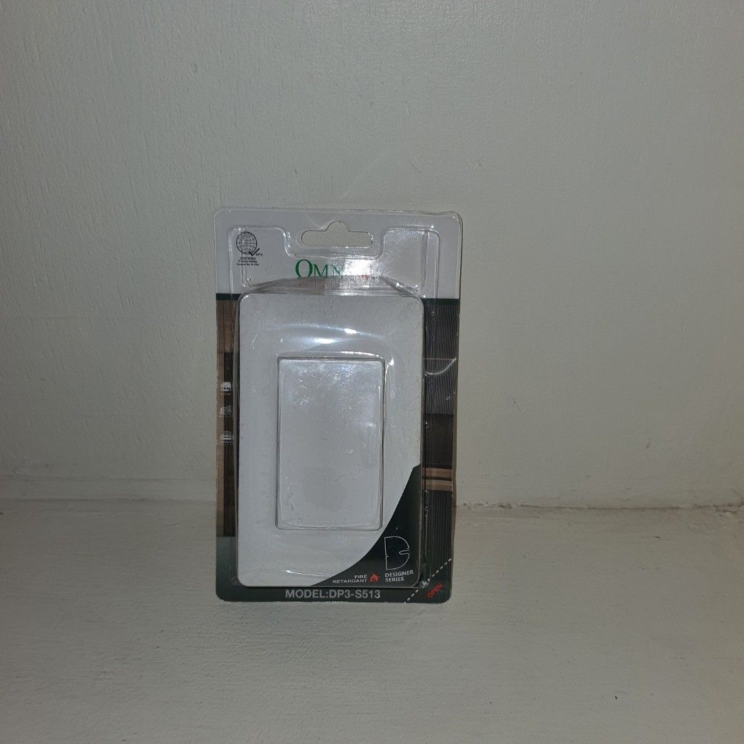 Omni light switch 1 switch (Category: Craft Supplies & Tools) located in Manila. Submitted by mr.fast (Listing ID 1463329426, Image 2). Description: .