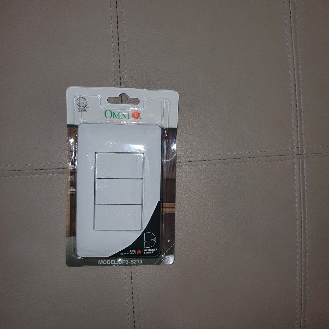 Omni light switch 3 switch (Category: Craft Supplies & Tools) located in Manila. Submitted by bargain-master (Listing ID 1463327535, Image 2). Description: .