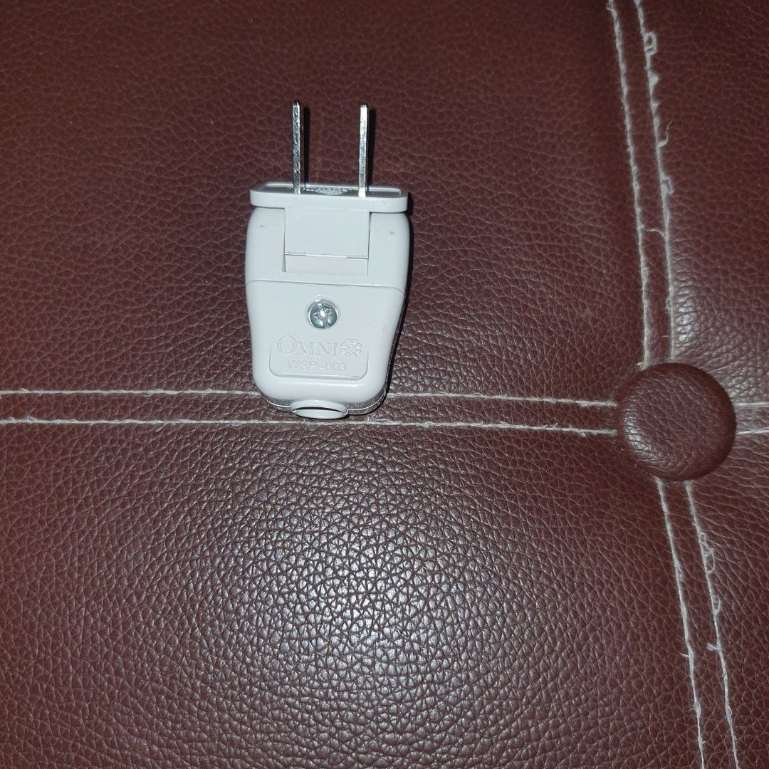 Omni swing type plug (Category: Craft Supplies & Tools) located in Manila. Submitted by bargain-master (Listing ID 1463327673, Image 2). Description: .