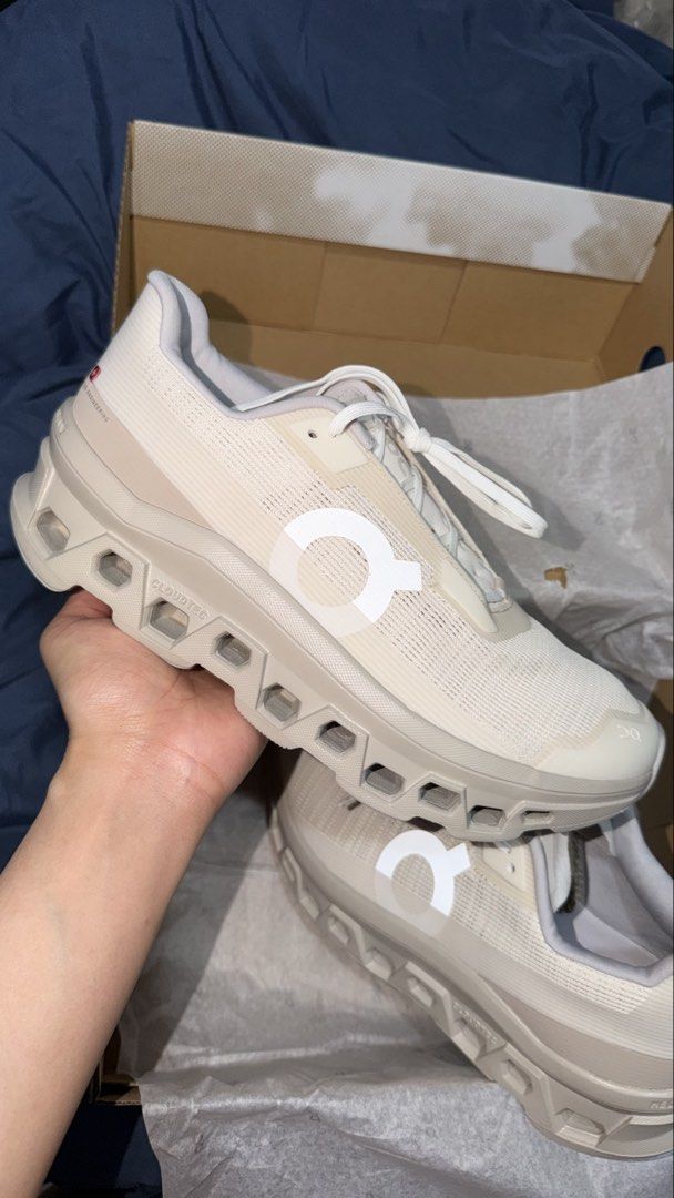 On cloud running shoes void cloudmonster (Category: Casual Shoes) located in Manila. Submitted by elitetechnology (Listing ID 1463451443, Image 1). Description: On Cloud Shoes Size 8US MENS or 8.5-9us womens (26-26.5cm) Brand new authentic Comes with original box #nike shoes #nike running #pickleball shoes.