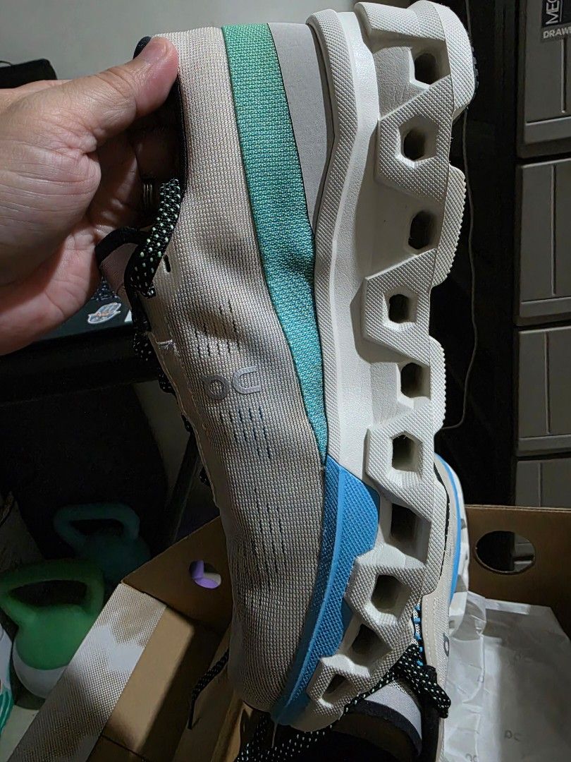 On Cloudmonster2 (Category: Sneakers) located in Santa Rosa. Submitted by paupauness (Listing ID 1463473277, Image 3). Description: - On Cloudmonster2 Running Shoes - EU 38 / US 7 - Women's - Colorway: Cream|Horizon - Features: Unique cloud-like sole for maximum cushioning - Closure: Lace-up - Ideal for: Long runs and everyday wear RFS : Decluttering. Only a couple of times for walking/short runs. Stain on the right shoe but barely noticable (see