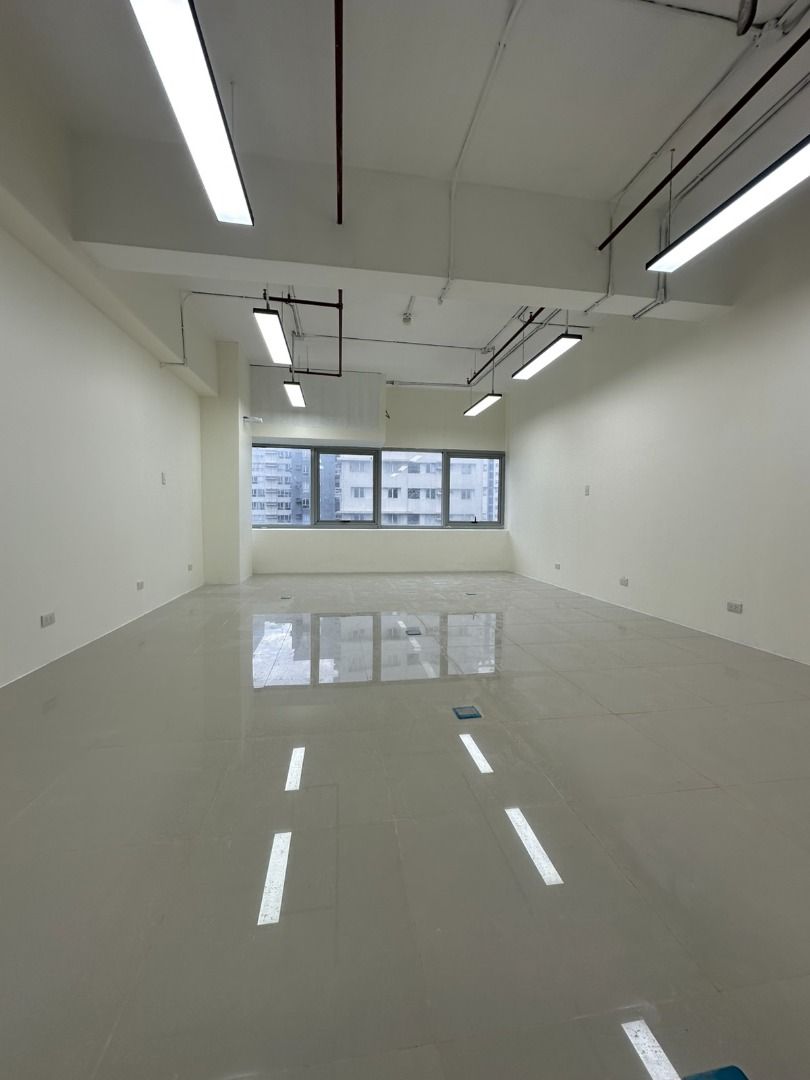 One Park Drive Office Space BGC (Category: Commercial) located in Makati City. Submitted by lemontreerealestateinc. (Listing ID 1463380851, Image 2). Description: ONE PARK DRIVE Bonifacio Global City, Taguig - 65 Square meter - 18th floor - 1 Parking Slot - Php 105,000 CUSA AND PARKING Included.