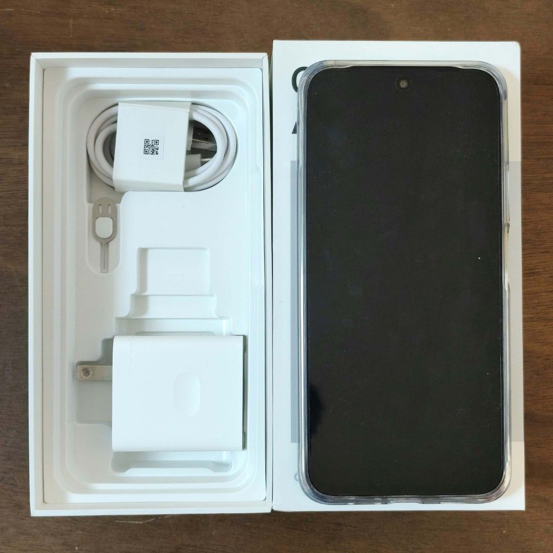 OPPO A6T PRO in WHITE (Category: OPPO) located in Davao. Submitted by marcorny (Listing ID 1463463997, Image 2). Description: Lightly used and in excellent condition. Purchased last September 10 as a spare phone, but I no longer need it. Specifications: • 8GB RAM+8GB RAM (Extendable up to 16GB RAM) + 128GB storage • Snapdragon 685 processor • 6.75-inch 120Hz display • 50MP main camera • 8MP selfie camera • 7,000mAh battery • 45W SUPERVOOC fast ch