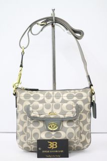(Category: ) located in . Submitted by 3b.shop.my (Listing ID 1463444589, Image 1). Description: .