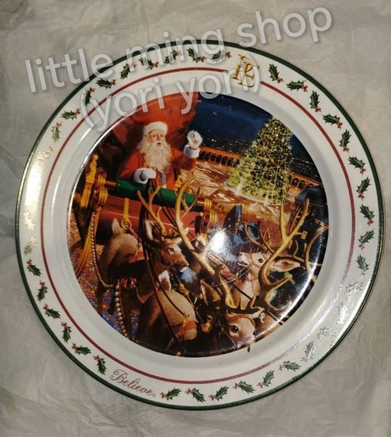 Original Hallmark Polar Express 14" Cookie Plate / Cake Platter Display (Category: Other Home Decor) located in Manila. Submitted by littlemingshop (Listing ID 1463494438, Image 1). Description: 09-22-2026 For Sale P 1500 Used not much Original Hallmark Polar Express 14" Cookie Plate / Cake Platter Display featuring a classic holiday scene with Santa, his reindeer, and the word "Believe" without stand holder Brand: Hallmark Theme: The Polar Expre
