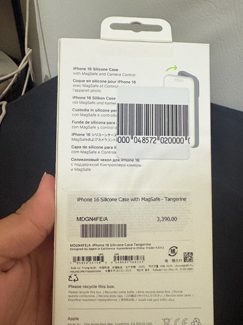 ORIGINAL IPHONE CASE (Category: iPhone 16 Series) located in Caloocan City. Submitted by theartmonster (Listing ID 1463381326, Image 3). Description: Fit for iPhone 16 only Once use .