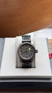 (Category: ) located in . Submitted by sklux_watches (Listing ID 1463491113, Image 1). Description: .