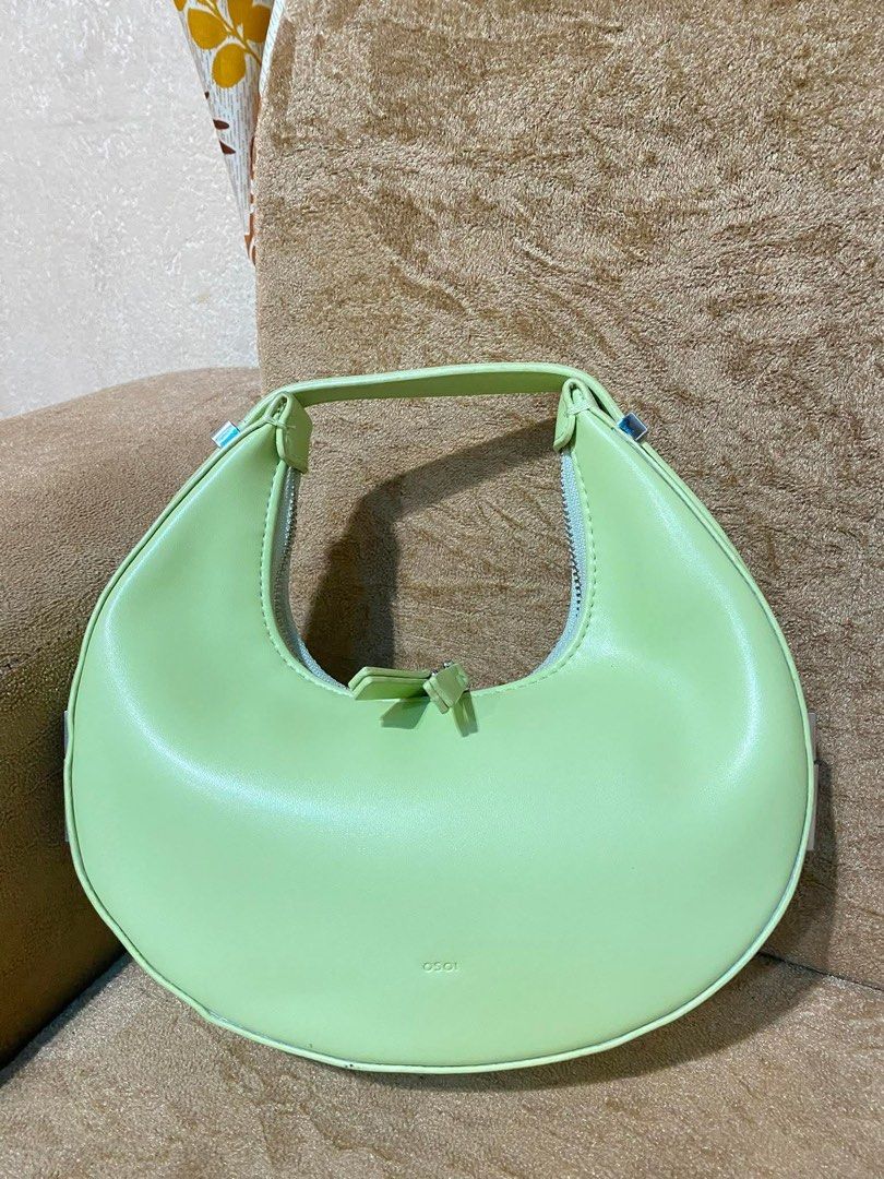 OSOI Mini Toni (Category: Luxury Bags & Wallets) located in Talisay. Submitted by myemye78 (Listing ID 1463373144, Image 1). Description: Almost new! Selling my OSOI Mini Toni (matcha) bag. Adjustable strap, super duper worth it! Retails @ 20,000! 9.5/10 condition ❤️.