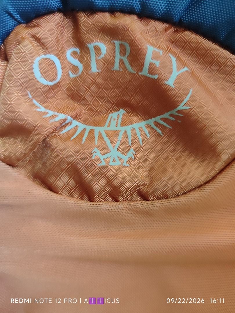 Osprey Sling Bag (Category: Sling Bags) located in Mangaldan. Submitted by lostthread (Listing ID 1463472860, Image 2). Description: Osprey Slingbag Condition 9.5/10 Material: Poly Spandex Slightly used , pwede sa maselan.. Slightly nego.