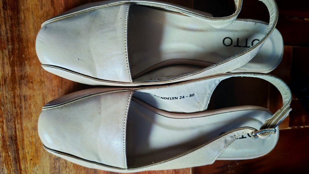 OTTO Slingback Sandals Beige Size 24-80 (Category: Flats & Sandals) located in Las Pinas. Submitted by christen03 (Listing ID 1463327660, Image 1). Description: - Beige OTTO slingback sandals - Size 24-80 (7) - Features a strap around the heel with a buckle - Still wearable -minimal flaw.