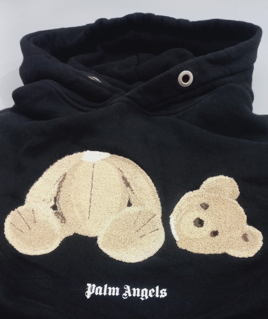Palm Angels Black Bear Hoodie (Category: Hoodies) located in Cebu City. Submitted by MrLiks_123 (Listing ID 1463429093, Image 3). Description: Palm Angels-Kill The Bear Popover Hoodie 'Black' Authentic 📌 Size large Oversized boxy type Width 29 / length 29 " Heavyweight hoodie " Excellent color rate no faded 👌 No lace small scratch under hood "unnoticeable " Cebu Location Dm 🙇.