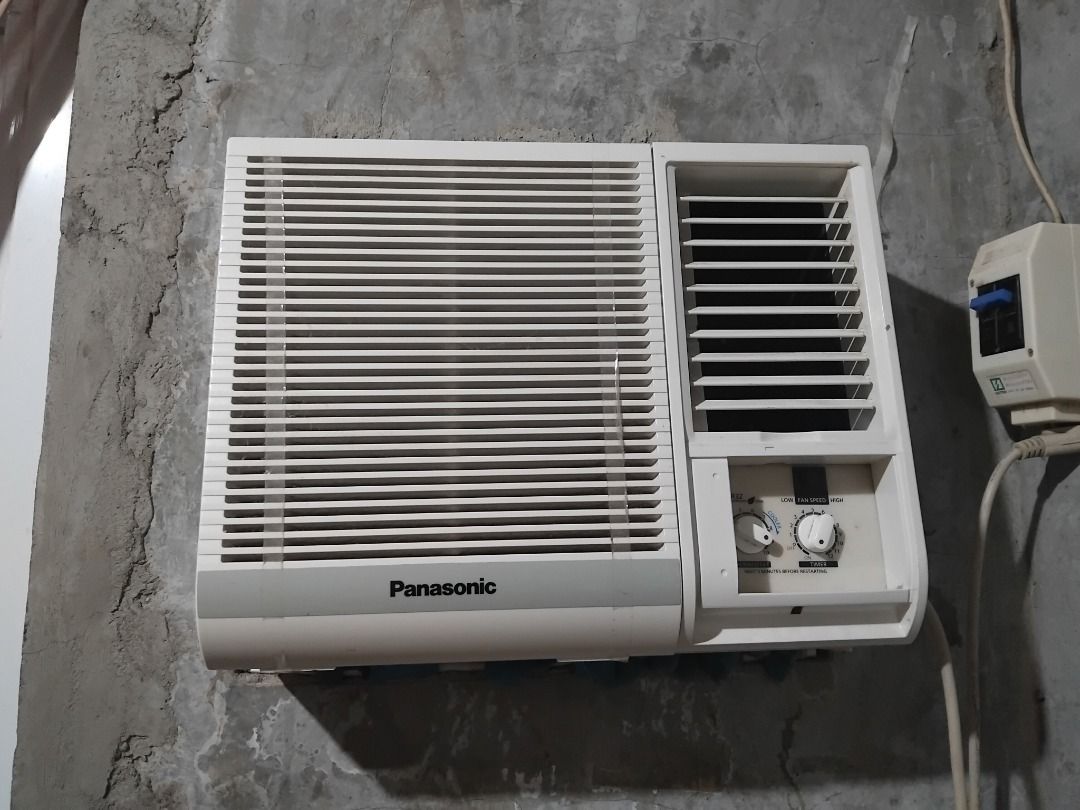 Panasonic Aircon 1HP (Category: Air Conditioning and Heating) located in Munoz. Submitted by skydevine01 (Listing ID 1463430917, Image 1). Description: Rush sale need cash. Good condition .