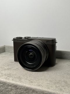 (Category: ) located in . Submitted by camerasmallboy (Listing ID 1463367944, Image 1). Description: .