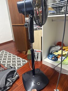 (Category: ) located in . Submitted by henryhu1981 (Listing ID 1463405017, Image 1). Description: .