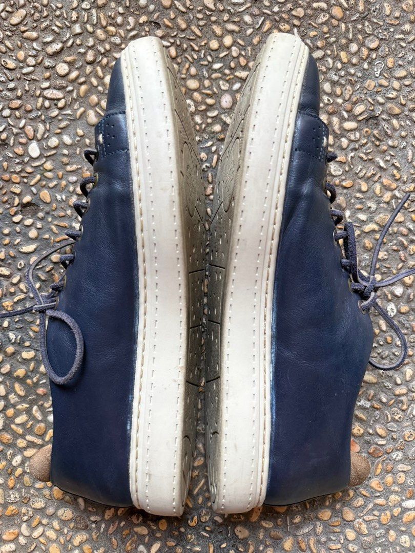 Paul smith blue leather (Category: Casual Shoes) located in San Juan City. Submitted by teas_atbp (Listing ID 1463412228, Image 3). Description: .