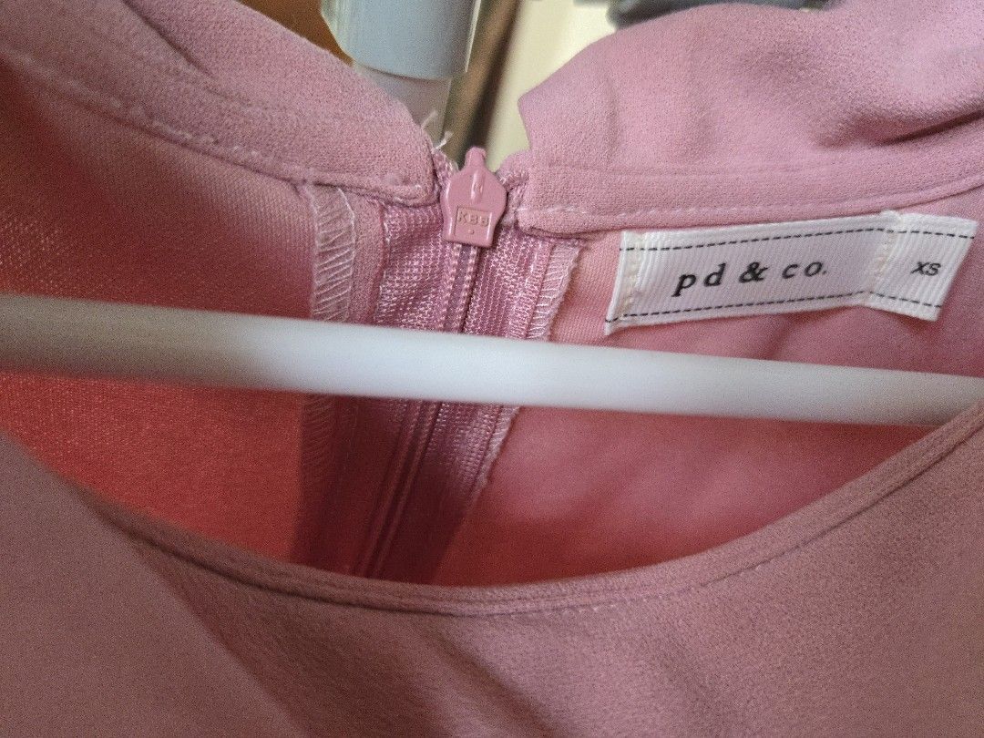 pd&co pink dress (Category: Dresses) located in Manila. Submitted by thewalkingmuse (Listing ID 1463481102, Image 3). Description: no stains or holes. in good 7/10 condition.