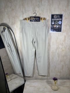 (Category: ) located in . Submitted by pormanation-thrift-store (Listing ID 1463550720, Image 1). Description: .