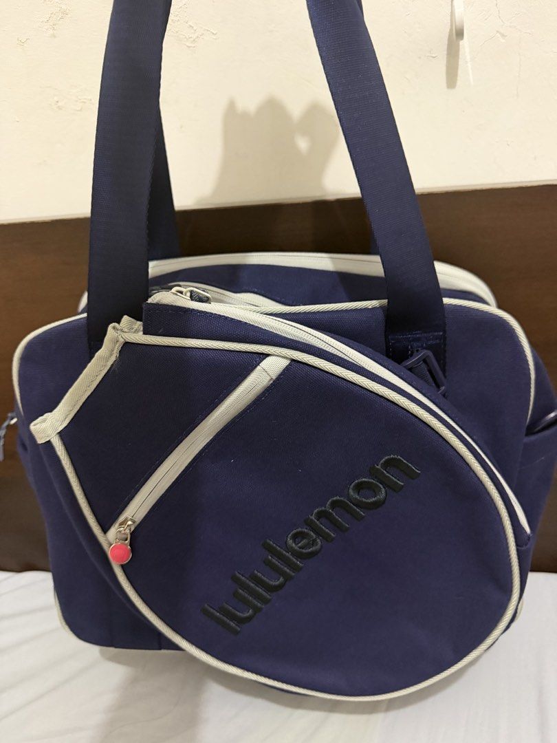 Pickleball bag (Category: Activewear) located in Cebu City. Submitted by shopnsave2015 (Listing ID 1463453517, Image 1). Description: .