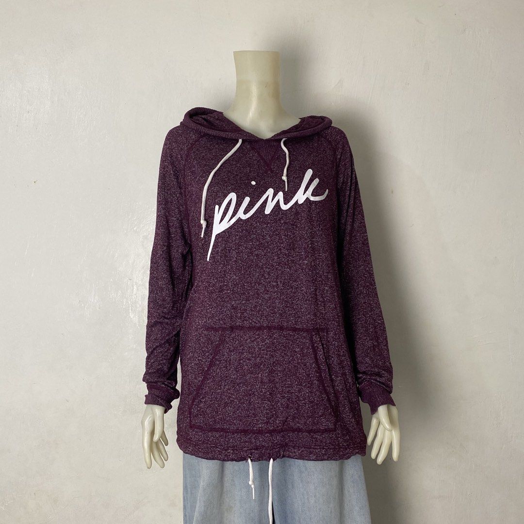 PINK ✨ | Burgundy Pullover Activewear Hoodie (Category: Coats, Jackets and Outerwear) located in Bulacan. Submitted by orc.ph (Listing ID 1463449895, Image 2). Description: PINK ✨ | Burgundy Pulliver Hoodie Material Used: 75% Viscose 21% Polyester 4% Elastane - Burgundy - Loose Fit -Drop Shoulders - Adjustable Hem Drawchord - Kangaroo Pockets - Lounge Wear ‎-Size: XL -Width: 25” ‎-Length: 24.5” Issue: NONE ‎ ‎⚠️Note: For Inspo lang po yung When w