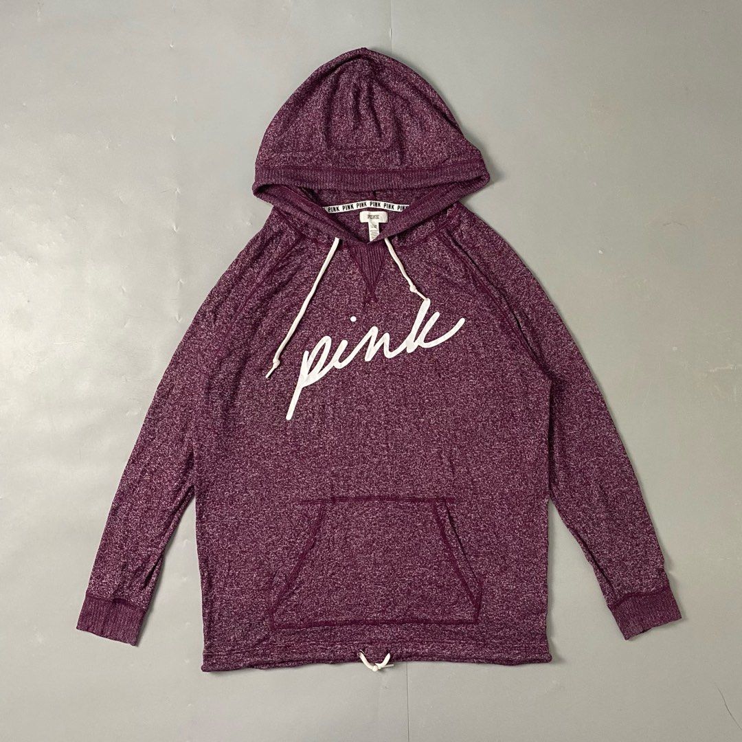 PINK ✨ | Burgundy Pullover Activewear Hoodie (Category: Coats, Jackets and Outerwear) located in Bulacan. Submitted by orc.ph (Listing ID 1463449895, Image 1). Description: PINK ✨ | Burgundy Pulliver Hoodie Material Used: 75% Viscose 21% Polyester 4% Elastane - Burgundy - Loose Fit -Drop Shoulders - Adjustable Hem Drawchord - Kangaroo Pockets - Lounge Wear ‎-Size: XL -Width: 25” ‎-Length: 24.5” Issue: NONE ‎ ‎⚠️Note: For Inspo lang po yung When w