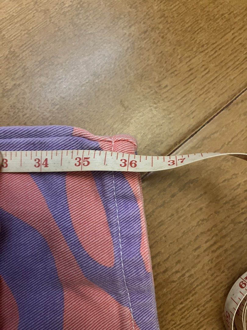 Pink and Purple Denim Jeans (Category: Jeans) located in Manila. Submitted by carlitamhawie (Listing ID 1463457338, Image 3). Description: CUTE pink and purple denim pants !! 🎐 waist fits ballpark 27-30 in? length is 36 in. 🎐 relaxed fit :) really good quality tbh ₱300 📍 makati or QC, can ship anywhere in PH 🚚 lalamove or gogoexpress ◡̈.