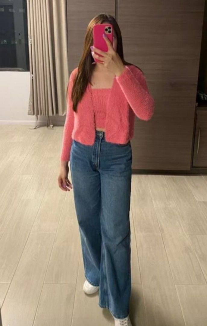 Pink Cardigan with Inner (Category: Others Tops) located in Makati City. Submitted by itsmekellybels (Listing ID 1463429321, Image 3). Description: Korean knitted fur top with cardigan ₱520 pesos only Actual photos and when worn are already posted Fits XS-M No flaws Ready to wear 📍 Shaw Blvd Mandaluyong Payment options: BDO BPI Maribank Maya GCash.
