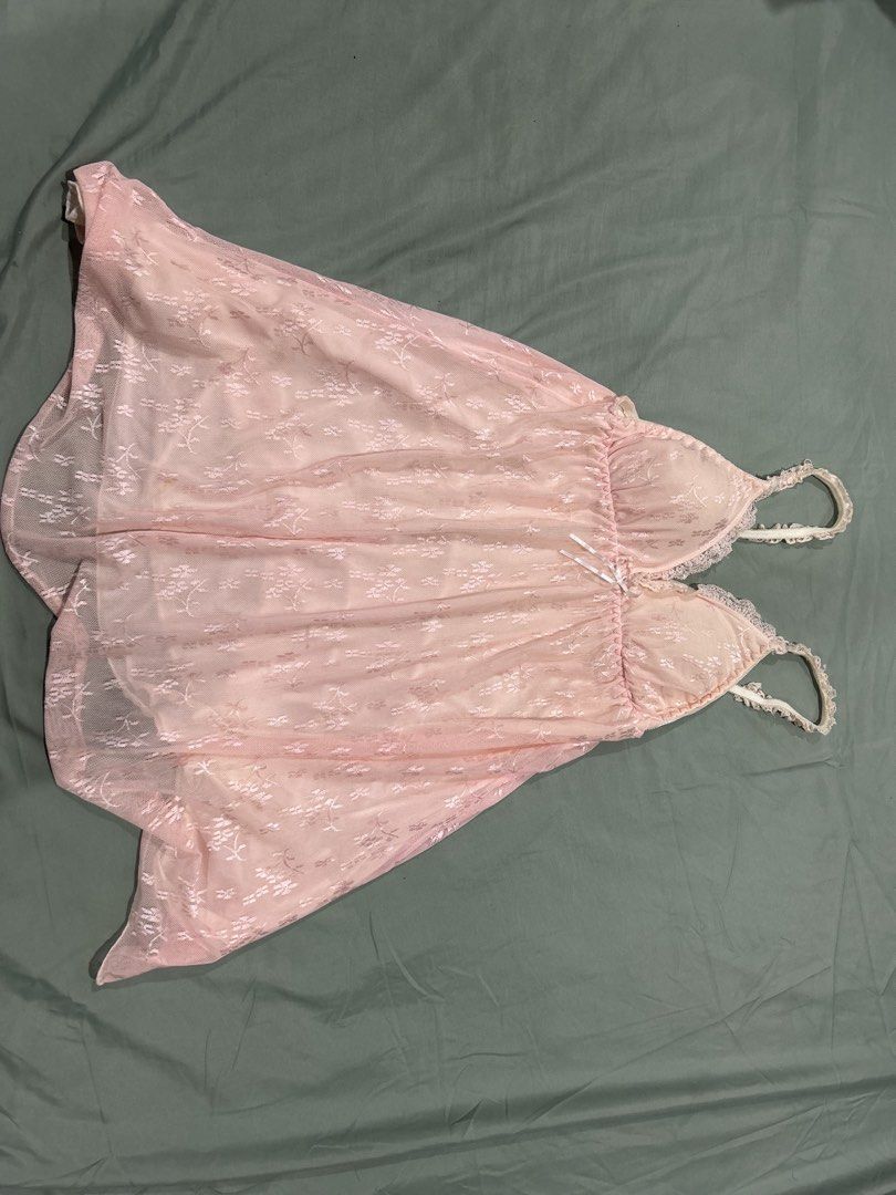 pink dress (Category: Dresses) located in Talisay. Submitted by artmeus (Listing ID 1463467552, Image 1). Description: payment first po thru cashg + shipping fee via jnt.
