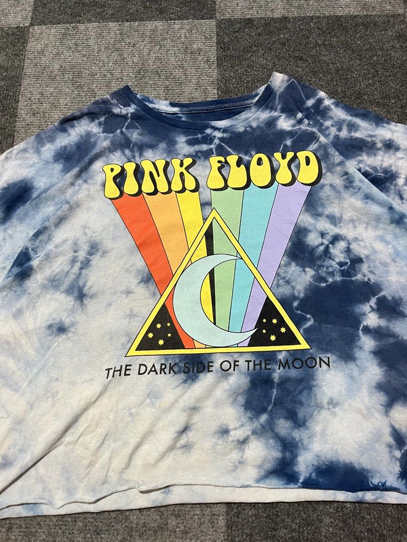 Pink Floyd tie dye cropped shirt (Category: Shirts) located in Naga. Submitted by kots_rojan (Listing ID 1463479590, Image 2). Description: in excellent condition size xl no issue laser tags dm me if interested .