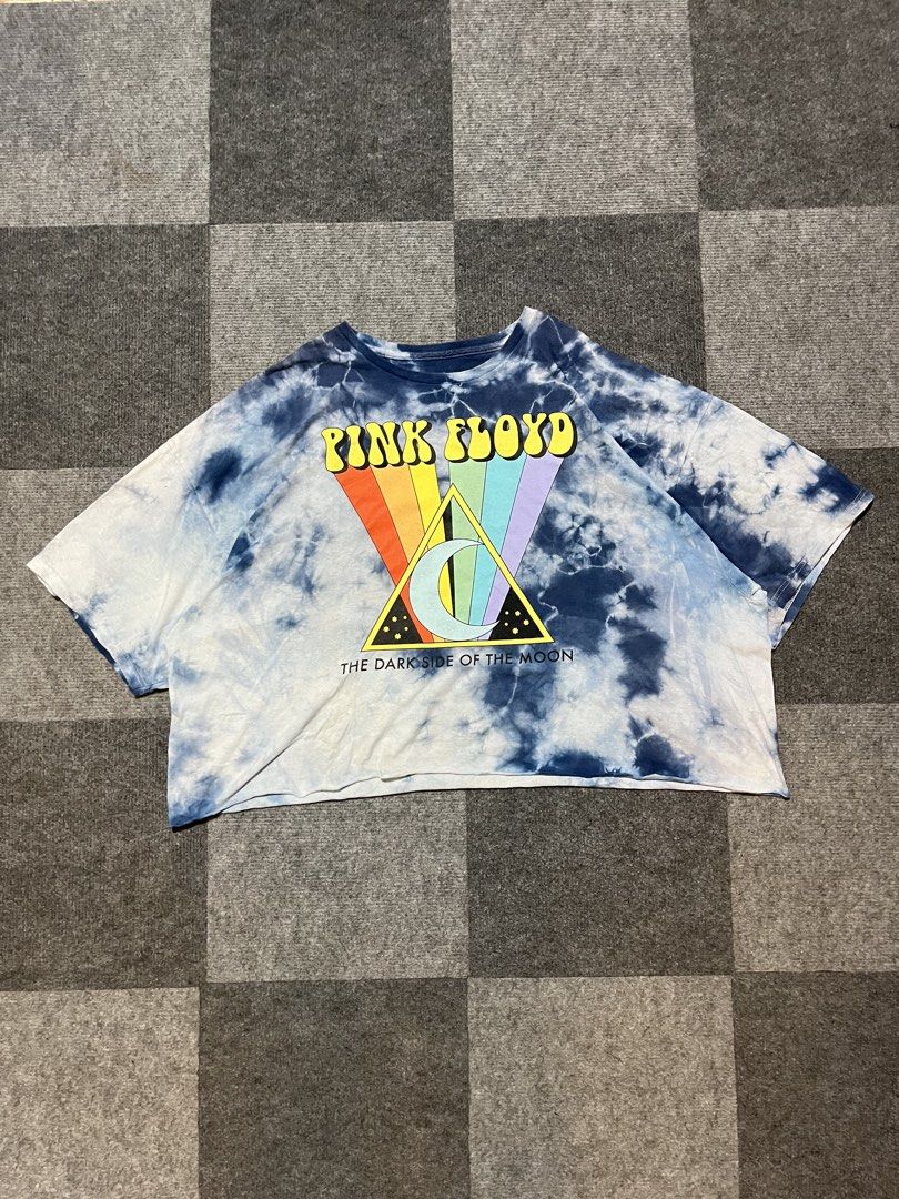 Pink Floyd tie dye cropped shirt (Category: Shirts) located in Naga. Submitted by kots_rojan (Listing ID 1463479590, Image 1). Description: in excellent condition size xl no issue laser tags dm me if interested .