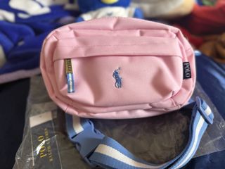 (Category: ) located in . Submitted by glamomma (Listing ID 1463333390, Image 1). Description: .