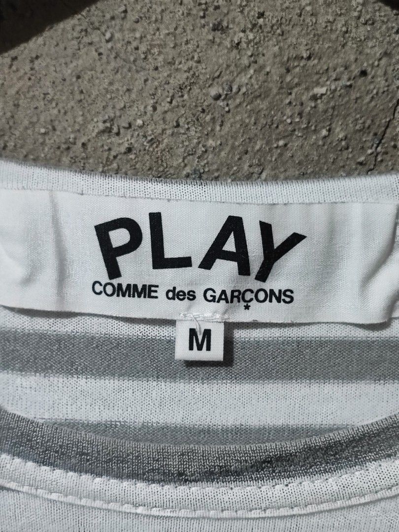 Play Comme Des Garcons Two-Tone Long Sleeves (Category: Longsleeves) located in Iloilo. Submitted by gooddimes (Listing ID 1463488296, Image 3). Description: Play Comme Des Garcons Two-Tone Longsleeves Authentic Patch Chest Logo Size on tag: Medium Dimes: 20Wx25L Issue/s: Minimal Lints Color rate: 9.8/10 Good condition ₱1,500 Reminders: - All items are thrifted, please manage your expectations - Color may vary due to lighting - Please wash before