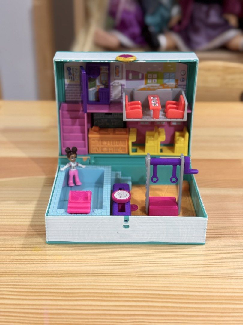 Polly Pocket School Playset (Category: Kids Toys) located in Quezon City. Submitted by candzremie (Listing ID 1463328055, Image 1). Description: Preloved School Polly Pocket - sold as is - with 1 figure —- Location: Quezon City MOP: GCash Courier: SCO, J&T, Lalamove.