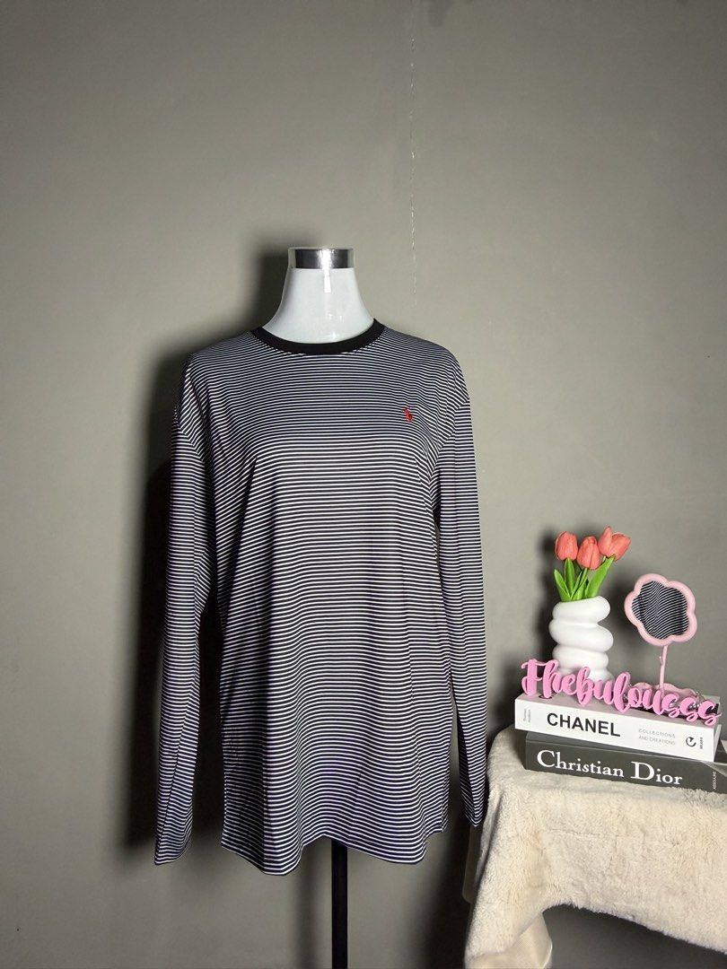 POLO Brand New Long Sleeve (Category: Longsleeves) located in Manila. Submitted by at_realty (Listing ID 1463506465, Image 1). Description: Brandnew Small-Medium.