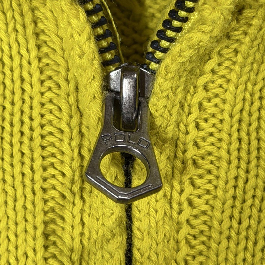 POLO RALPH LAUREN (Category: Longsleeves) located in Mangaldan. Submitted by restyletrends.ph (Listing ID 1463508188, Image 3). Description: POLO RALPH LAUREN (cable-knit quater zip) Size : Large - XL Length : 25 Width : 23 Color rate : 10/10 Like new No issue.