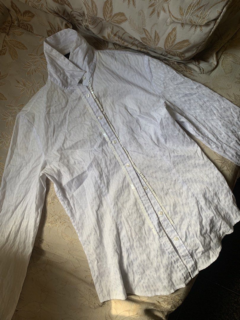 Preloved Polo Longsleeve (Category: Longsleeves) located in Norzagaray. Submitted by prelovedbymarj_ (Listing ID 1463475320, Image 1). Description: Size ranges from xs-s.