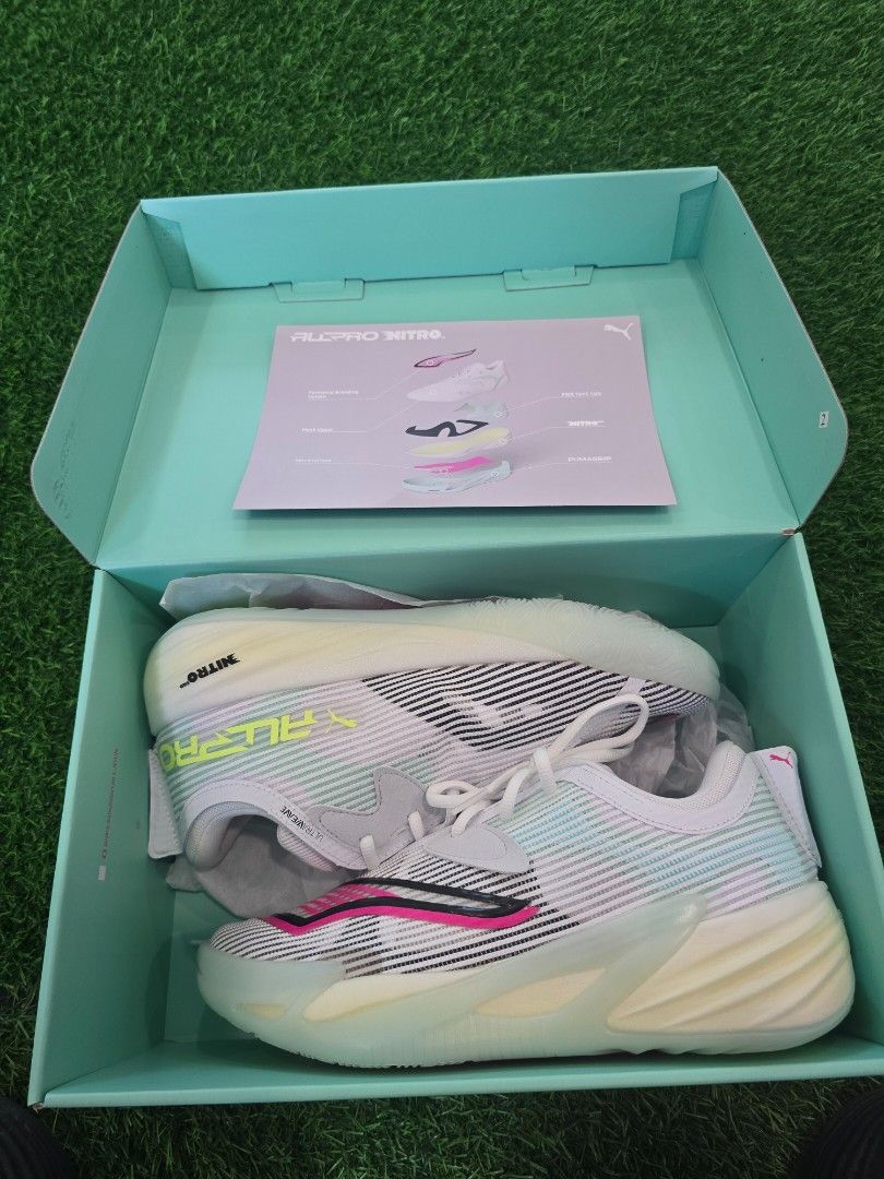 Puma all pro nintro 2 (Category: Sneakers) located in Paranaque City. Submitted by seazons (Listing ID 1463449486, Image 2). Description: For sale or trade Puma all pro nitro 2 White mint melt Sz 9 Brandnew (fitted only) Complete box and paper inserts P3500 Plus 1k trade value.